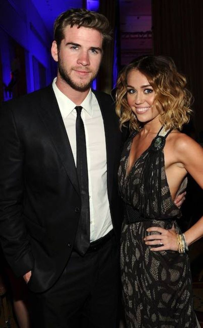 Miley en Liam verloofd.