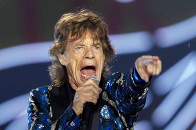 'Wie zou er bekender zijn, Roger Federer of Mick Jagger?'