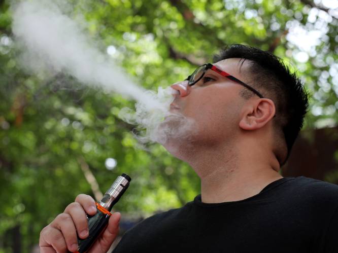 “74 Britten kampen met gezondheidsproblemen door gebruik e-sigaret”