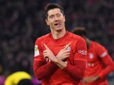 Bayern vernedert Dortmund in topper, twee records Lewandowski