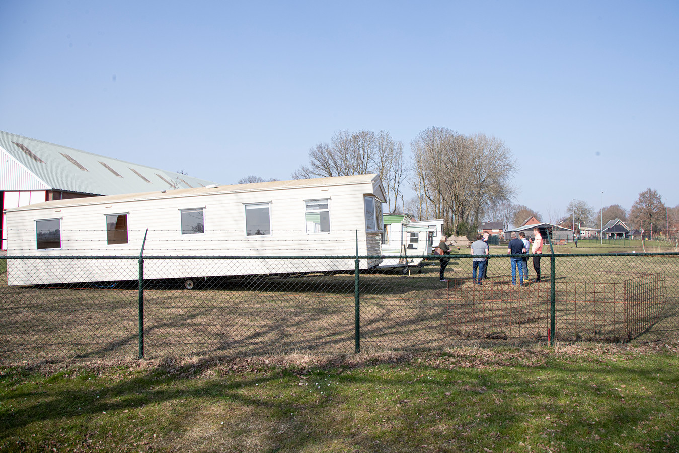 In deze caravans willen Holland en Dekker 46 vluchtelingen huisvesten.
