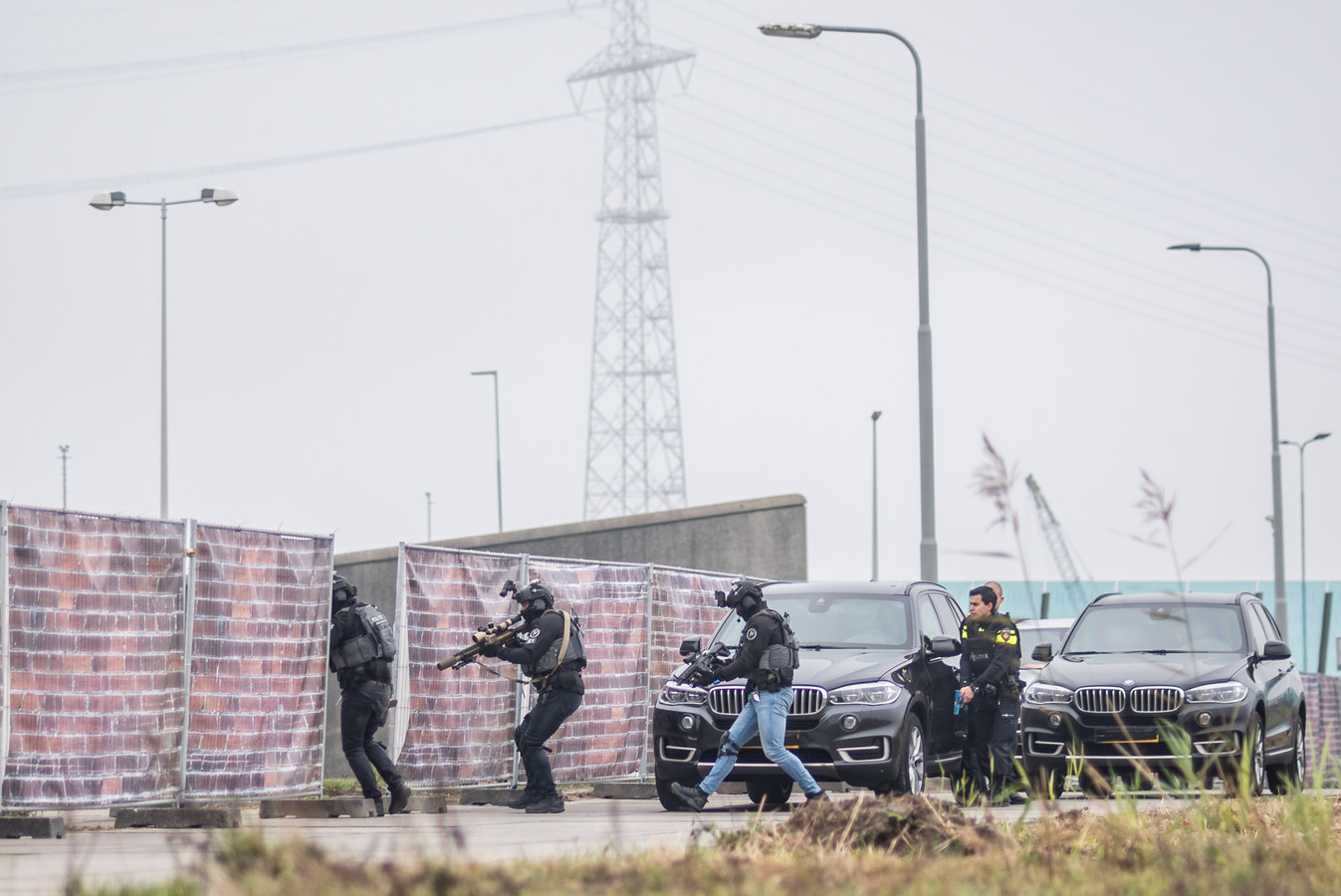 Amsterdam Oefent Voor Terreuraanslag Foto Adnl 