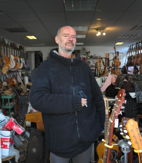 Jan verkoopt alle instrumenten en LP’s; ‘overlast gevende’ winkels Kromme Weele dicht