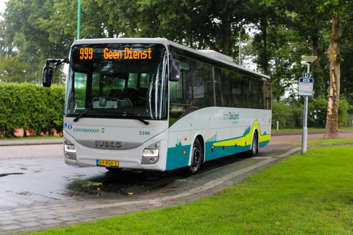 Aantal bussen gaat een nieuwe dienstregeling rijden | | AD.nl