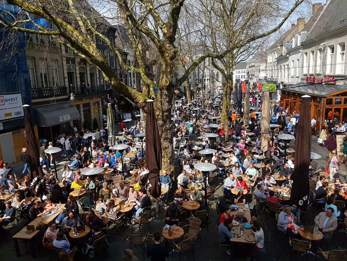 Horeca En Politici Willen Tijdelijke Terrassen In Breda Als Cafes Straks Weer Open Mogen Breda Bndestem Nl