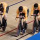 Baanwielrenners winnen goud in teamsprint met hun derde olympisch record van de dag