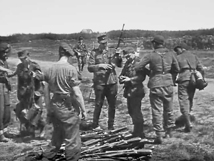 Duitse soldaten moesten onder meer op de Leusderheide hun wapentuig.