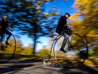 Over het Lange Voorhout racen straks allemaal vreemde fietsen