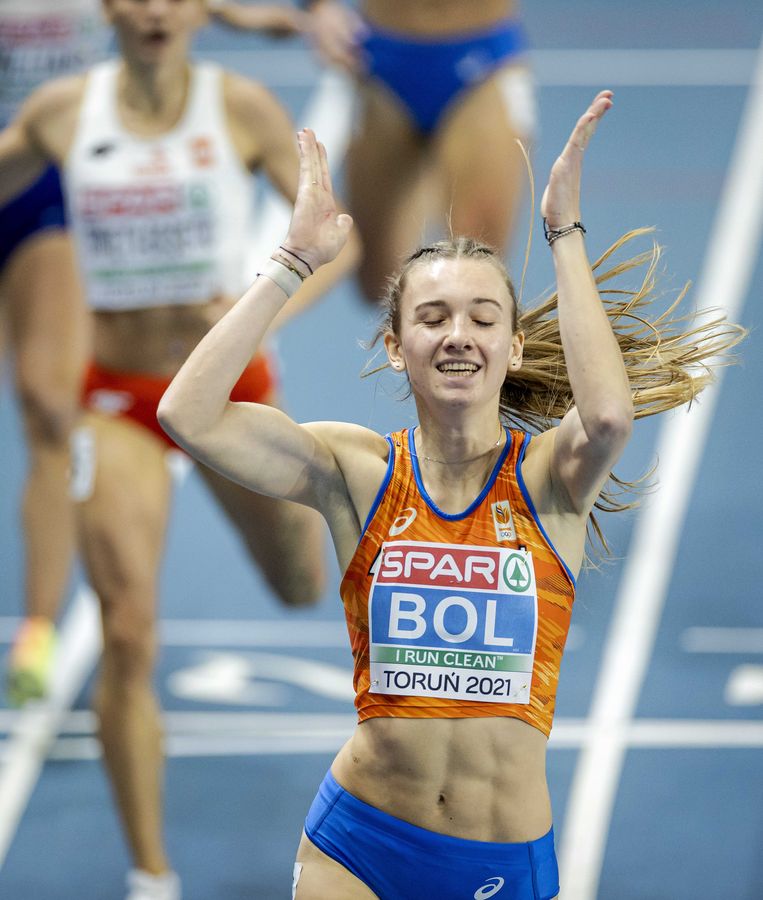 Femke Bol Duldt Niemand In Haar Buurt En Snelt Naar Europees Goud Op 400 Meter Indoor De Volkskrant