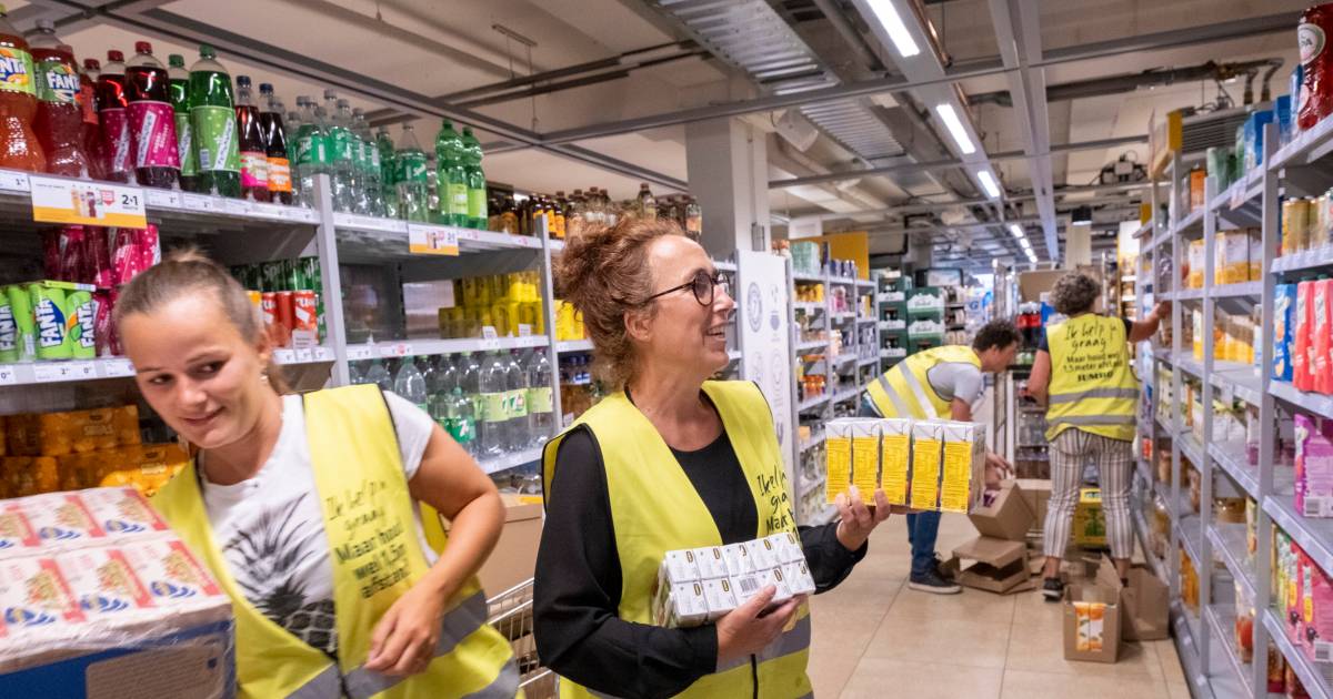 Supermarkt Oostkapelle hoopt in juli ook de zondag weer open te zijn