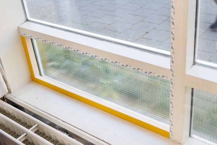 Professor inschakelen moederlijk Folie voor je raam: een verbluffend goedkope doe-het-zelftip om veel  energiekosten te besparen