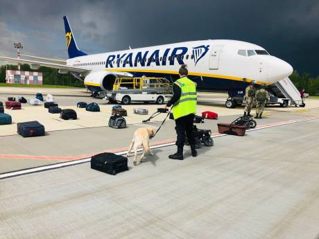 Bemanning ‘gekaapt’ vliegtuig Ryanair verhoord in Litouwen