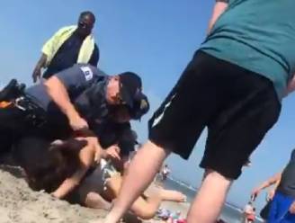 Amerikaanse agent geeft vrouw klappen op het hoofd: “Je staat op het punt neergeslagen te worden”