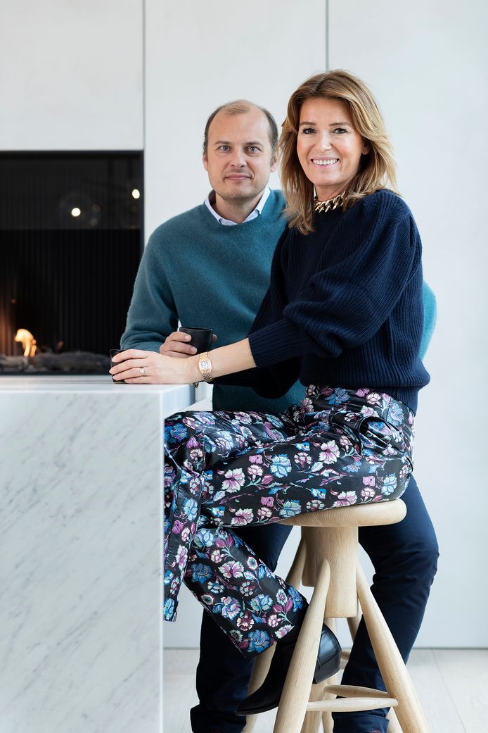 BINNENKIJKER. De sobere kustvilla met een kwinkslag van Hélène en Bruno ...