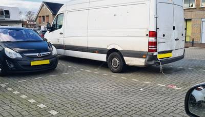 Zorgen over te grote bestelbussen in de wijk, Heusden gooit er nog wat informatie tegenaan