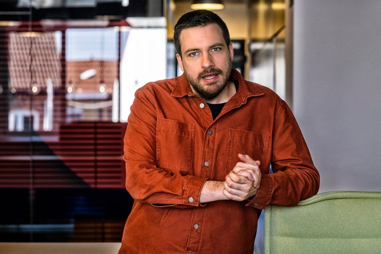 ‘Een luie leraar is voor tv nu eenmaal interessanter dan een plichtsbewust model-exemplaar.’ Beeld Tim Dirven