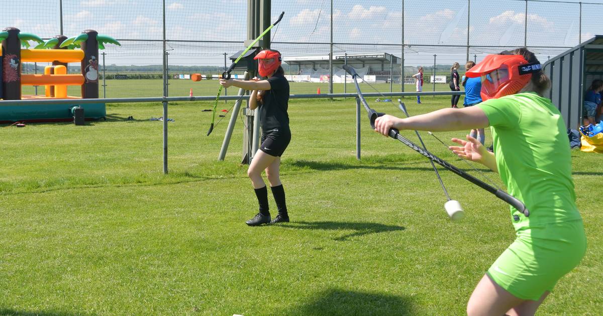 Jeugd van VV Graauw speelt dag niet met een bal maar met pijl en boog