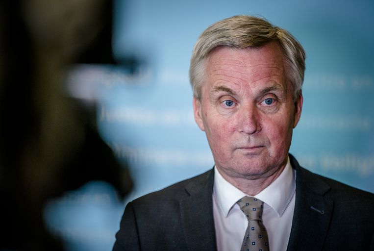 Hoger beroep in zaak Vluchtelingenwerk ‘Rechter moet afzien van het opdragen van bevelen’