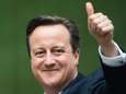 Cameron à Buckingham pour un second mandat