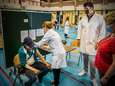Rotterdams ‘vaccinatiecircus langs de wijken’ wordt mogelijk ook in rest van Nederland ingevoerd 