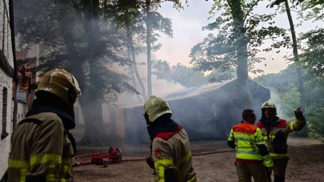 Scouting Groenlo hard getroffen door vermoedelijke brandstichting: ‘Maar de scouting gaat gewoon door’