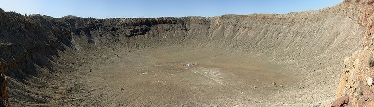 Cratere Barringer, visto dal bordo.  Immagine Cburnett