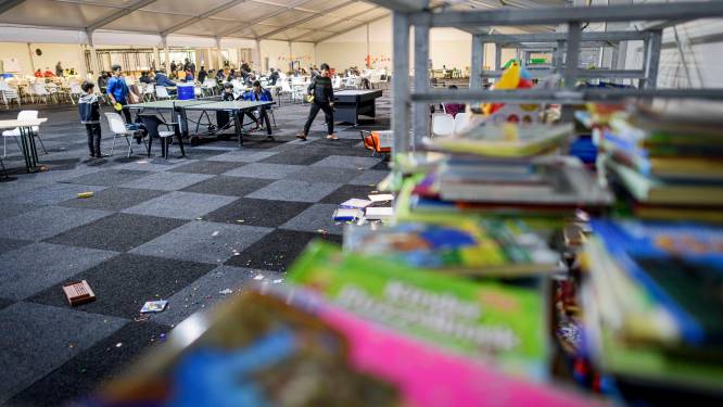 Omwonenden vliegveld boos over plannen voor één groot azc: ‘Politiek is doof voor belangen inwoners’