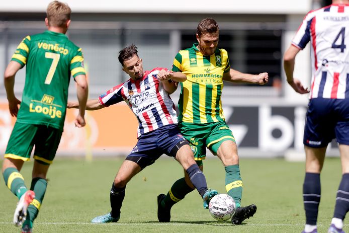 FC Groningen wint in Duitsland, ruime zeges ADO en FC Den Bosch, FC Utrecht verliest bij debuut Dost