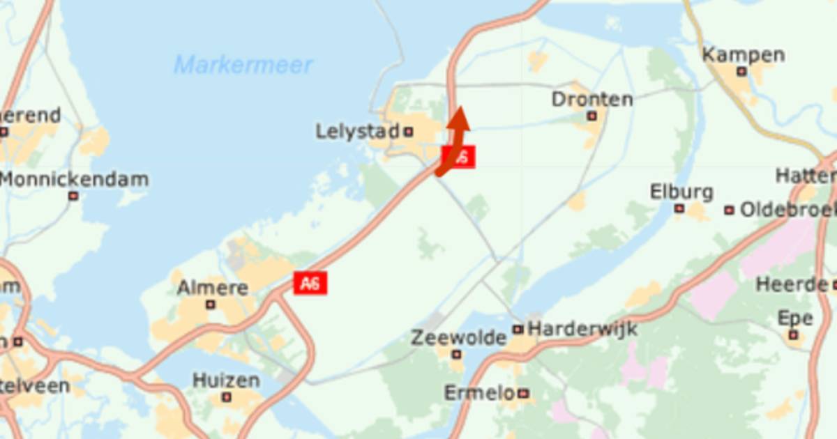 A6 afgesloten vanwege ongeval bij Lelystad.