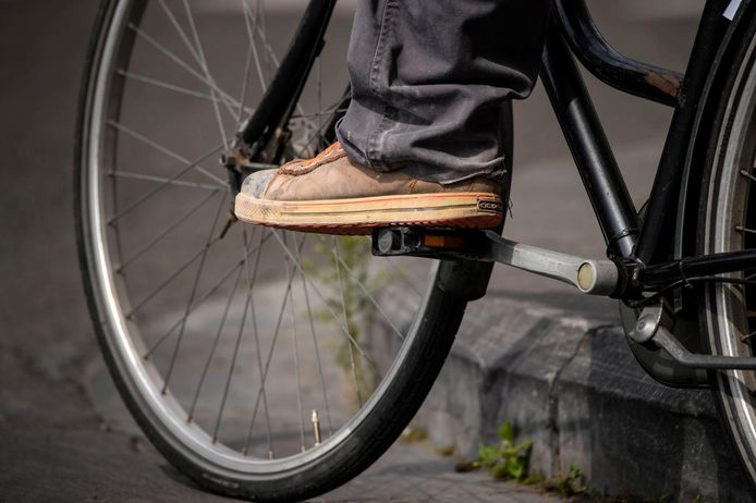 Fietsers en vrachtwagenchauffeurs krijgen een waarschuwing wanneer ze in een dode hoek dreigen te komen.