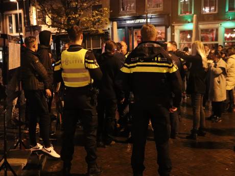 Utrechtse horeca woest over lange drankrijen bij supermarkten: ‘Dit is zó pijnlijk’