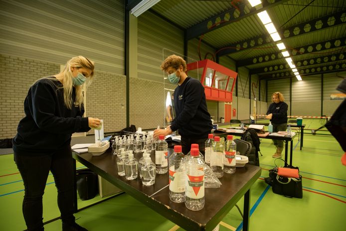 Sporthal 't Dok in Dronten was eerder dit jaar een van de vier plekken in het land waar inwoners grootschalig op corona werden getest.