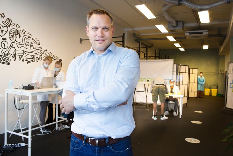 De directeur van Spoedtest.nl, Rasmus Emmelkamp. Beeld Pauline Niks