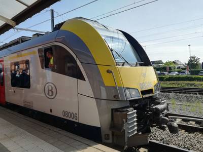 Collision avec une personne: la circulation ferroviaire interrompue entre Waregem et Deinze