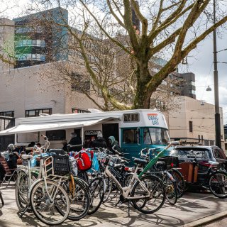 OLVG East troubled by drug user bus: bloody needles in toilets, theft and visitors feeling unsafe