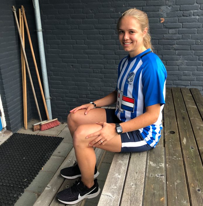 Bezige bij Lisa Verhoeven kan eindelijk relativeren en ziet voetbal ...