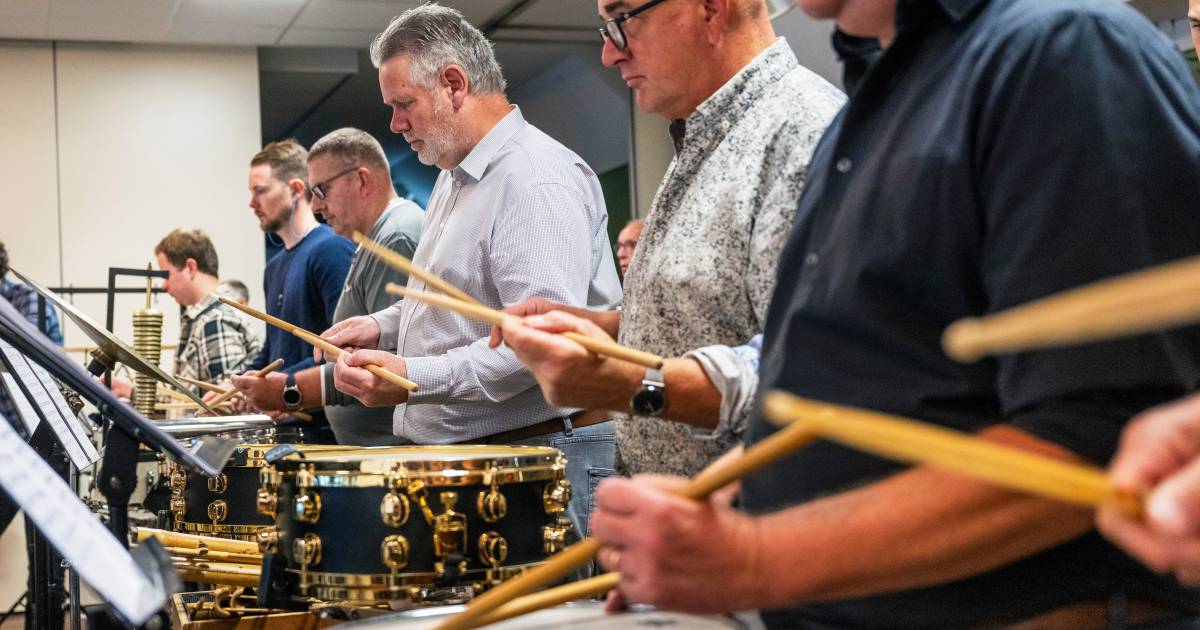 Twee bijzondere concerten in Doornenburg en Gendt; harmonie speelt eindelijk ook eens voor eigen pub