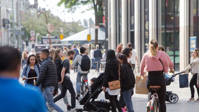 ‘Levensgevaarlijk kruispunt in de voortuin van het stadhuis’ wordt veiliger gemaakt