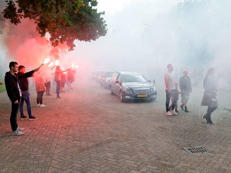 Voetbalvereniging Dubbeldam neemt afscheid van geliefde penningmeester Frans de Bruin (63)