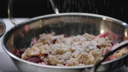 99. Mini crumble à la pomme aux fruits rouges