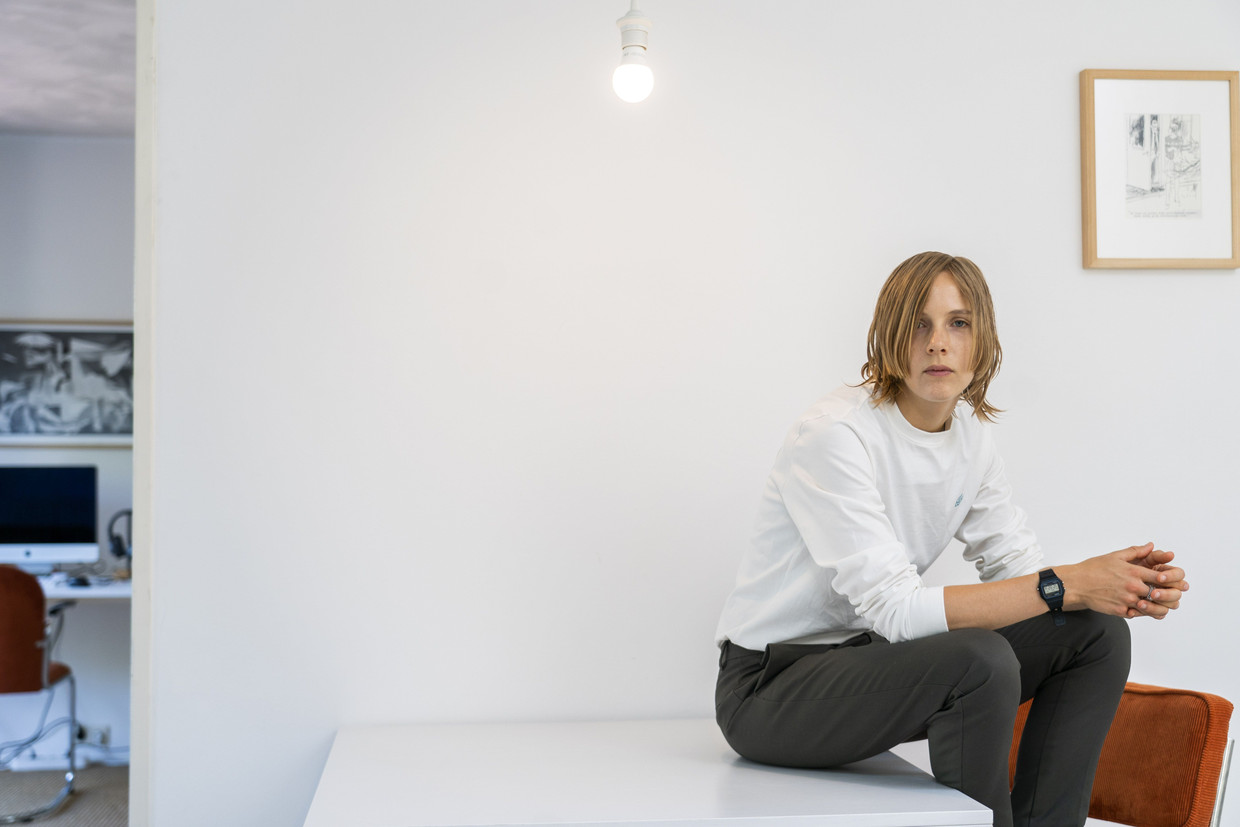 Schrijver Marieke Lucas Rijneveld. Beeld BELGAIMAGE