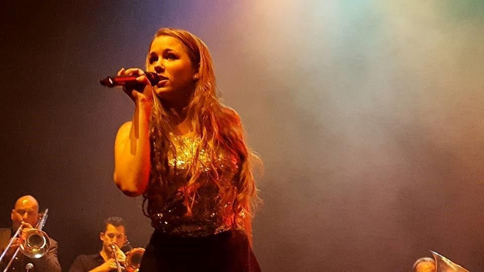 Gevarieerde show Morena Brouwers (17) in De Speeldoos Vught | Foto 