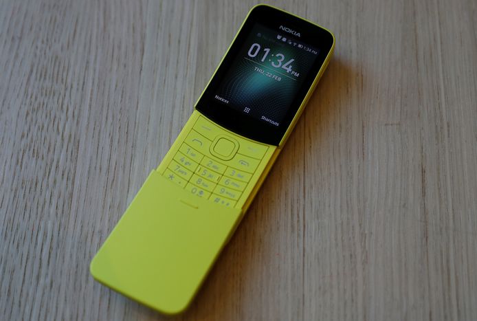 De Nokia 8110