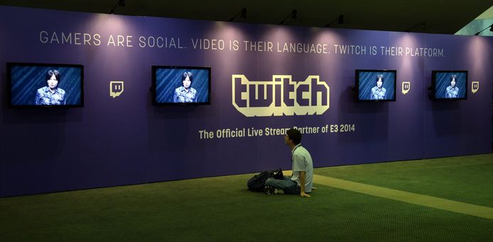 Woensdag hebben zowel streamers als bezoekers van Twitch het platform een hele dag geboycot om aandacht te vragen voor seksuele intimidatie en racisme. Twitch is een platform waar gamers live hun spellen kunnen streamen.