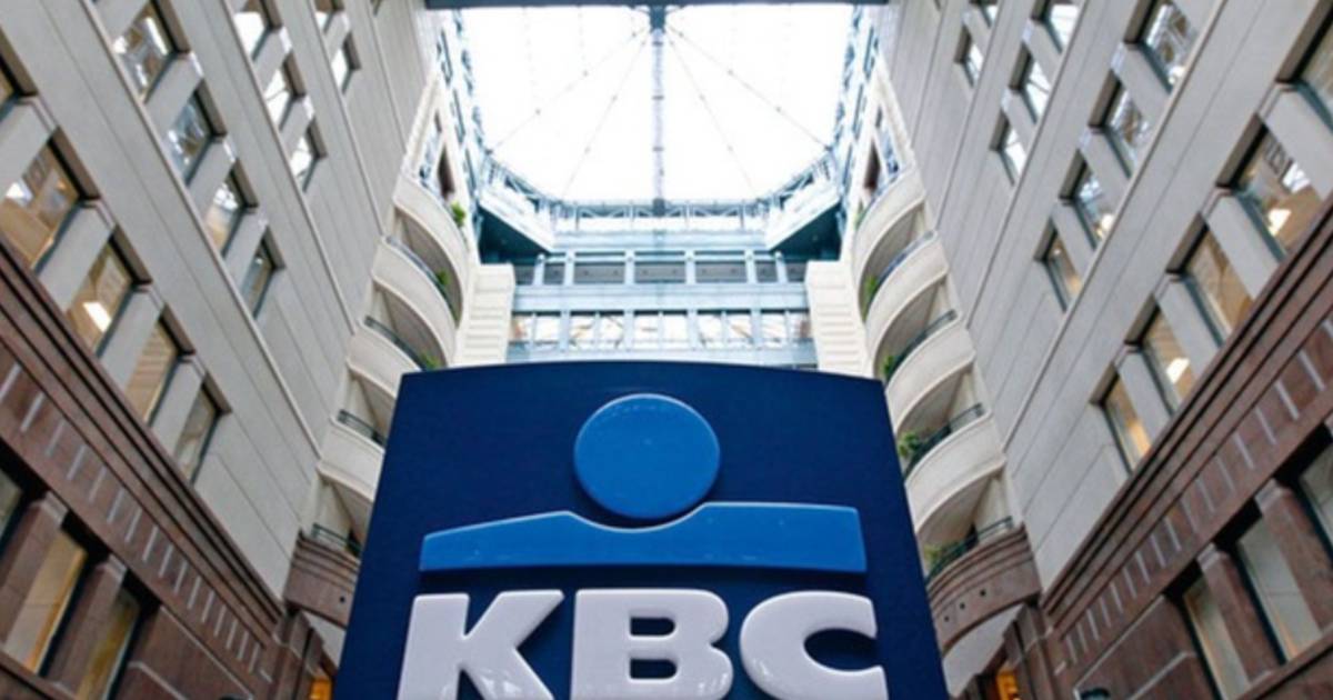 Best Bank by Customer: What did KBC do high?  What are the improvement points?  |  MyGuide