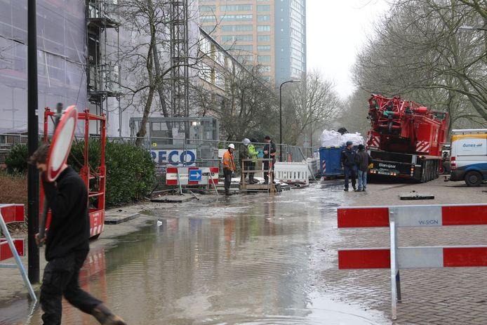 De straat vulde zich snel met water.