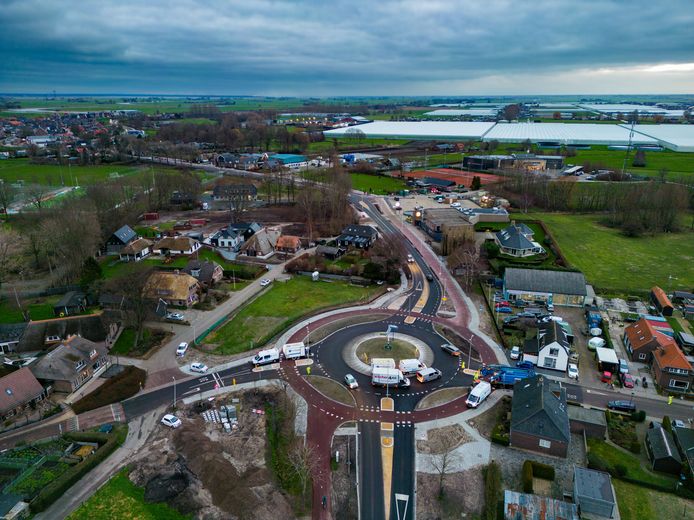 Het nieuwe fietspad langs de N760 tussen IJsselmuiden en Genemuiden in beeld.
