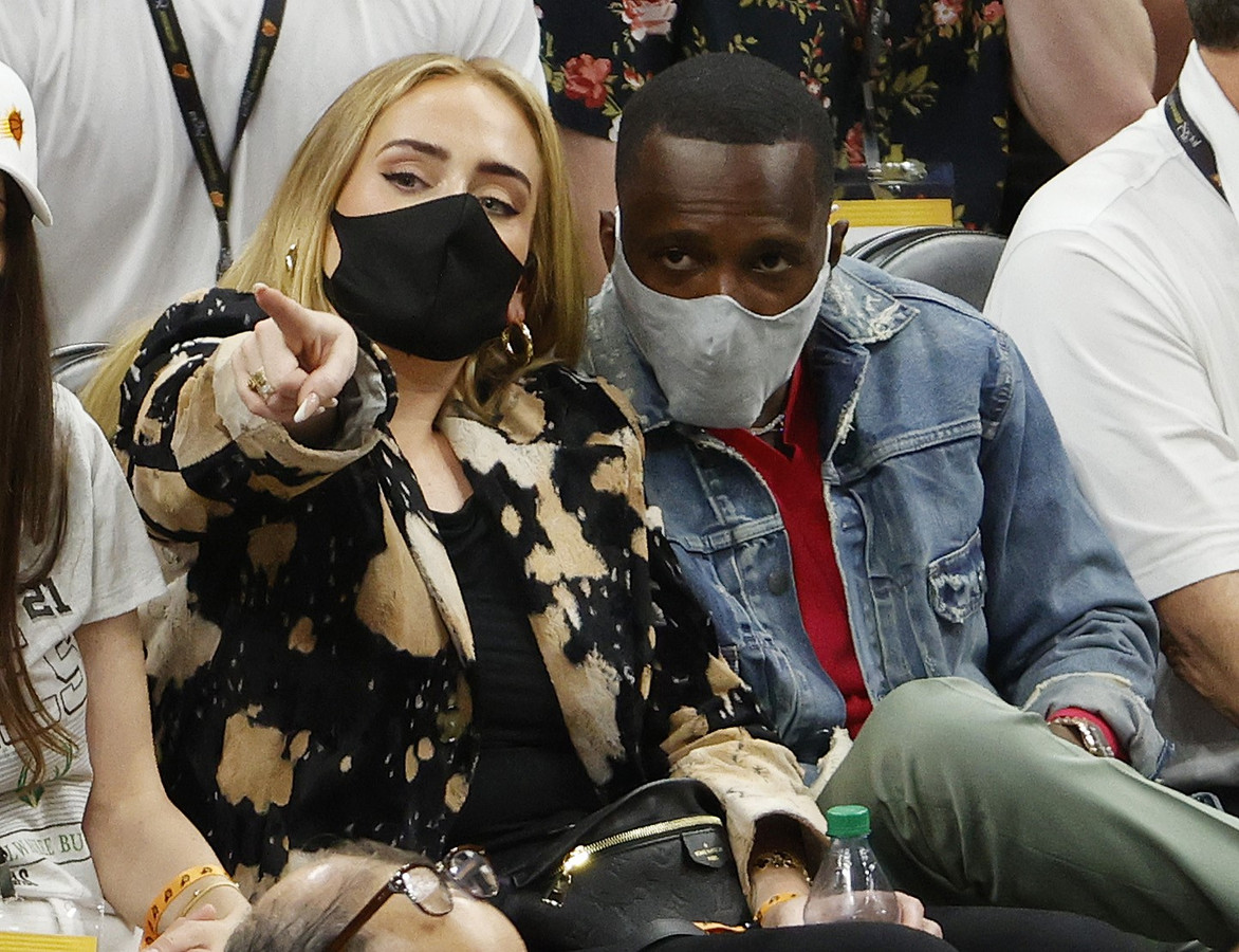 Adele en Rich Paul tijdens de NBA-finale