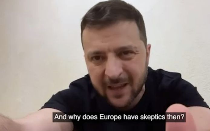 Il presidente ucraino Volodymyr Zelensky ha fatto ancora una volta una campagna per l'adesione del suo paese all'Unione europea nel suo videomessaggio la scorsa notte.