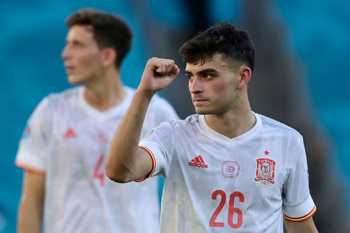 TOPSHOT - Spain's forward Pedri reacts after the UEFA EURO 2020 Group E football match between Slovakia and Spain at La Cartuja Stadium in Seville on June 23, 2021. (Photo by JAVIER SORIANO / POOL / AFP)